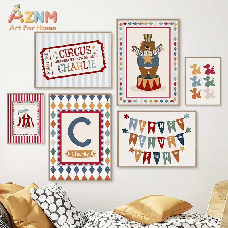 Baby Nursery Prints - หมีนักมายากลในคณะละครสัตว์ ภาพวาดบนผืนผ้าใบสำหรับตกแต่งผนังห้องเด็ก โปสเตอร์การ์ตูนและภาพพิมพ์ ภาพตกแต่งห้องนอนเด็ก ของตกแต่งห้องเด็ก