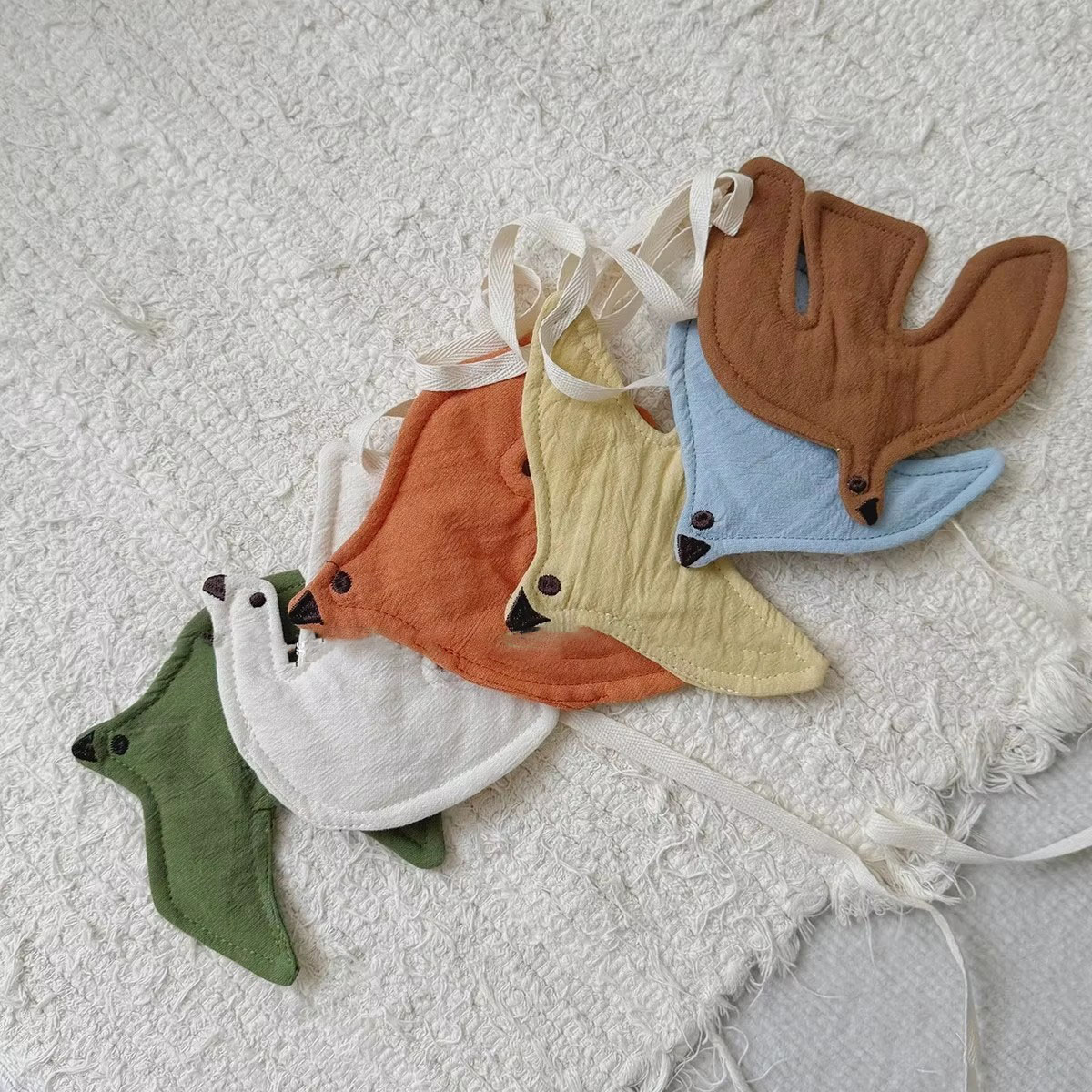 ธงผ้ารูปนกสำหรับตกแต่งห้องเด็ก - Baby Nursery Garland บทวิจารณ์และราคา